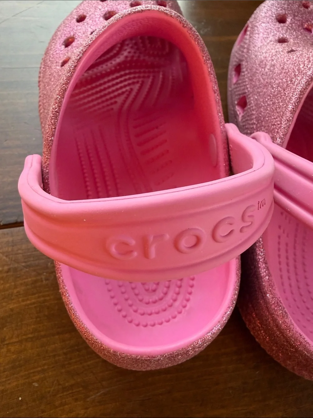 CROCS Kids Pink Glitter Clog Sz 4